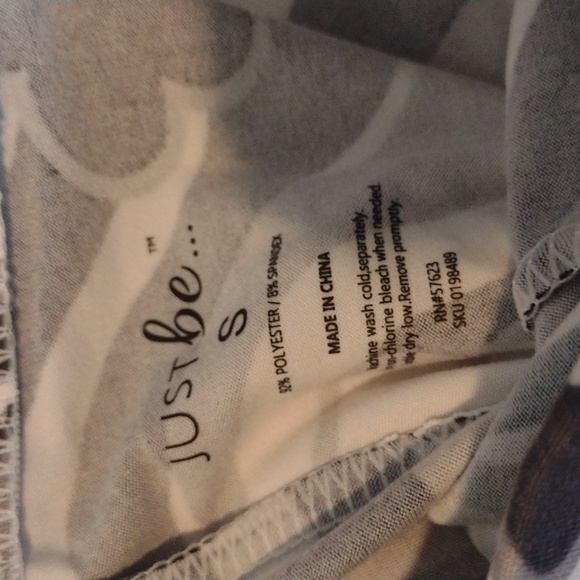 4pc Bundle with earrings and bracelet new - Picture 8 of 10